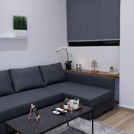 Cozyloft 2 Apartment Patras Ngoại thất bức ảnh