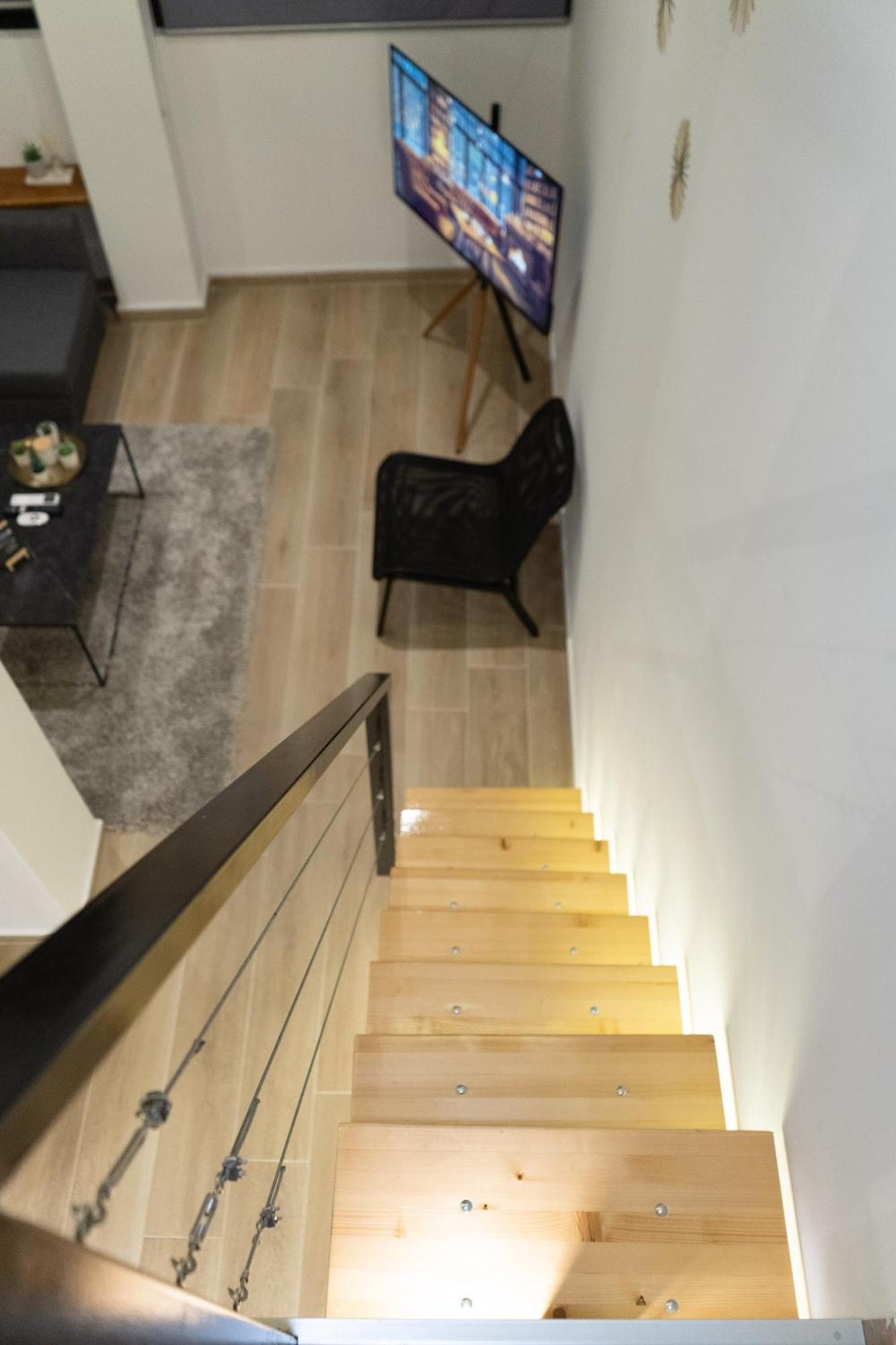 Cozyloft 2 Apartment Patras Ngoại thất bức ảnh